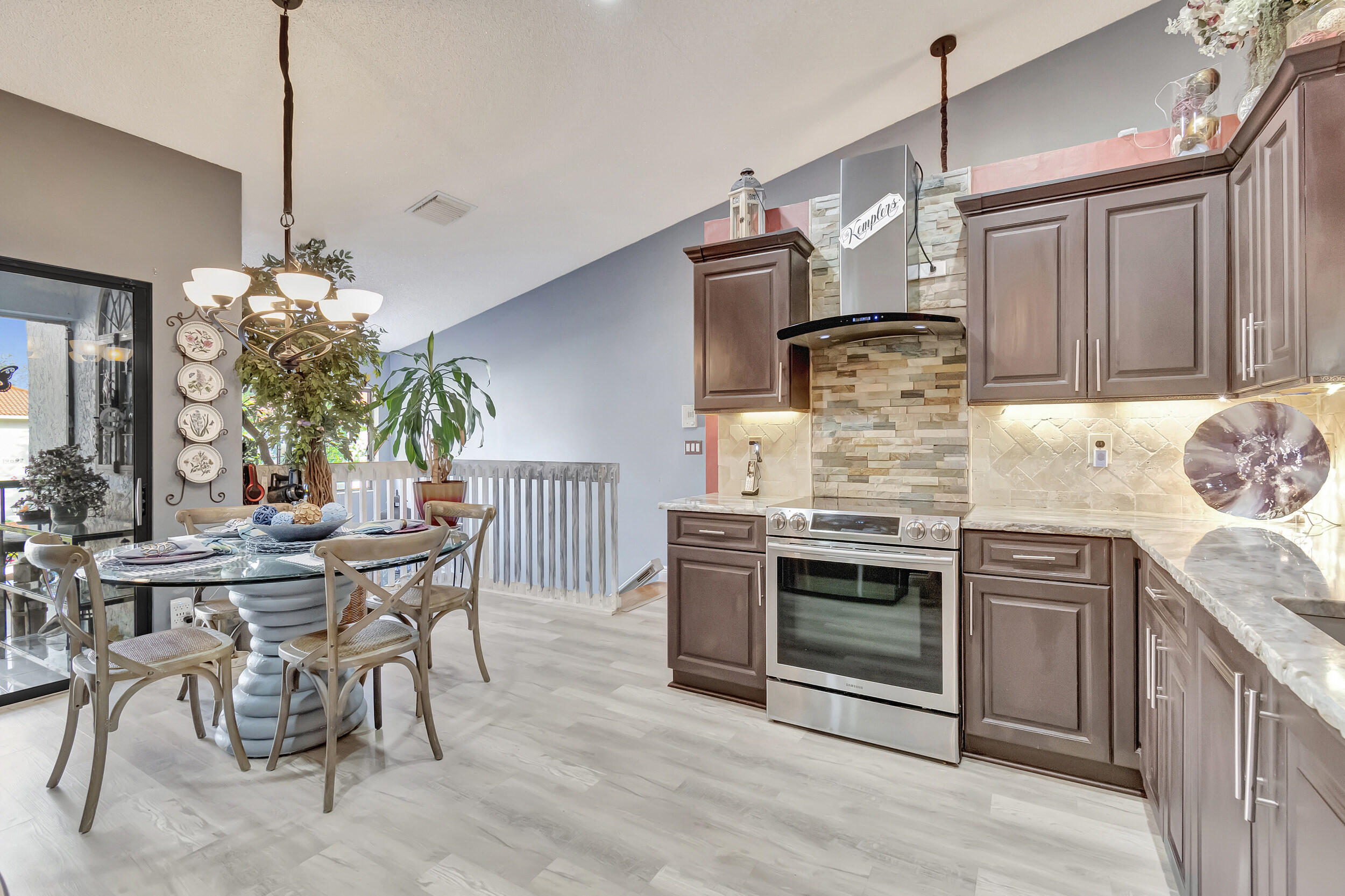 9705 Sills Drive E 204, Boynton Beach, FL 33437, Boynton Beach