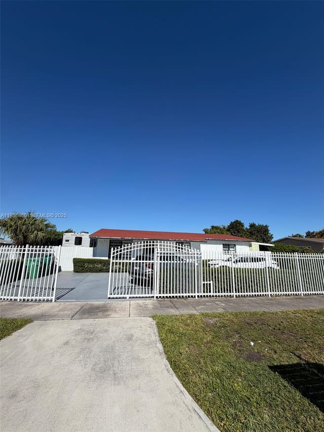 11771 SW 179th Terrace, Miami, FL 33177