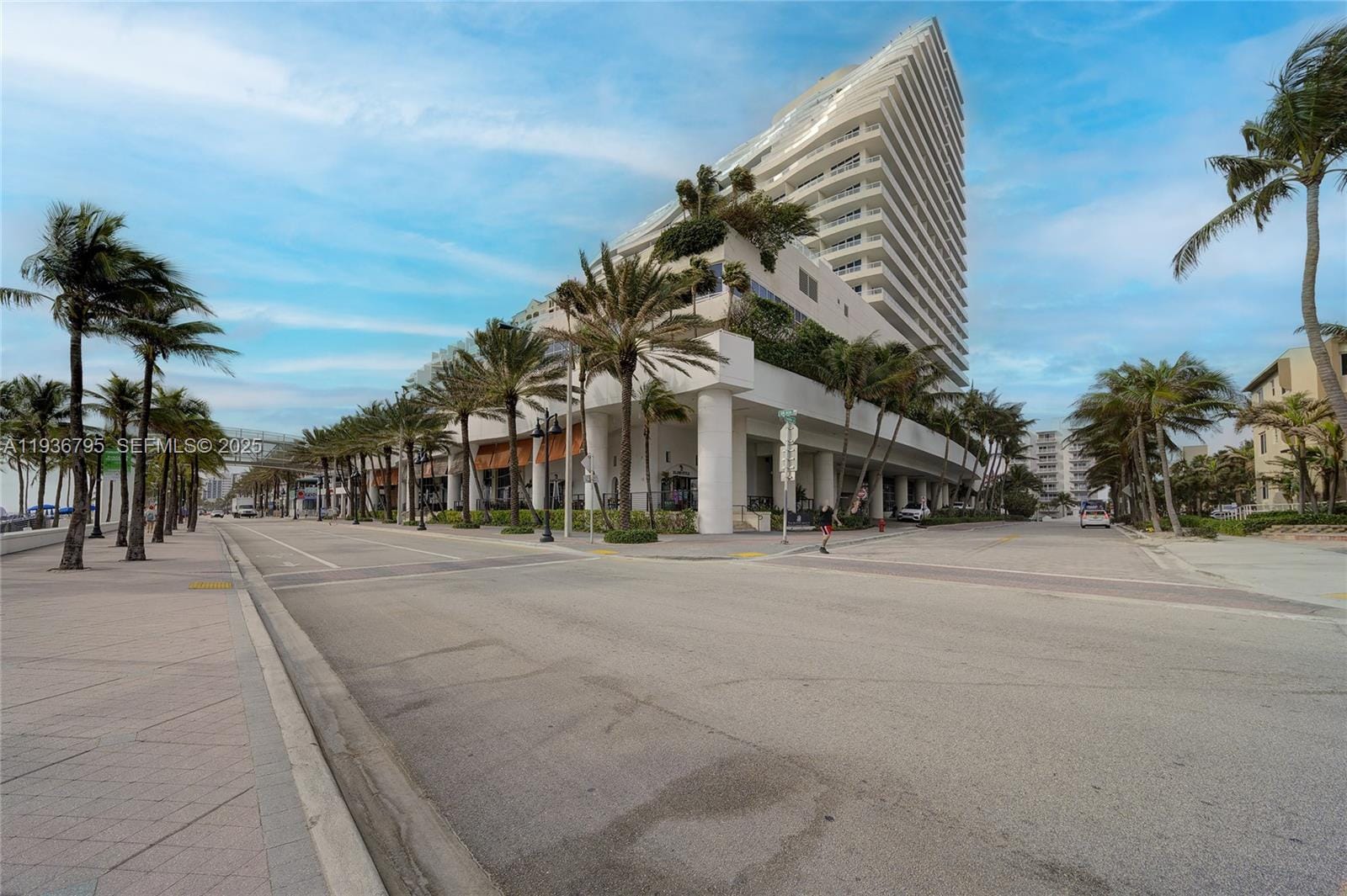 1 N Fort Lauderdale Beach Boulevard 1906 — photo 8