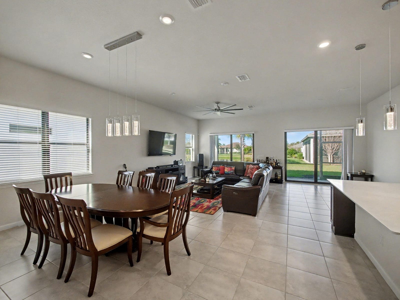 623 SE Villandry Way — photo 10