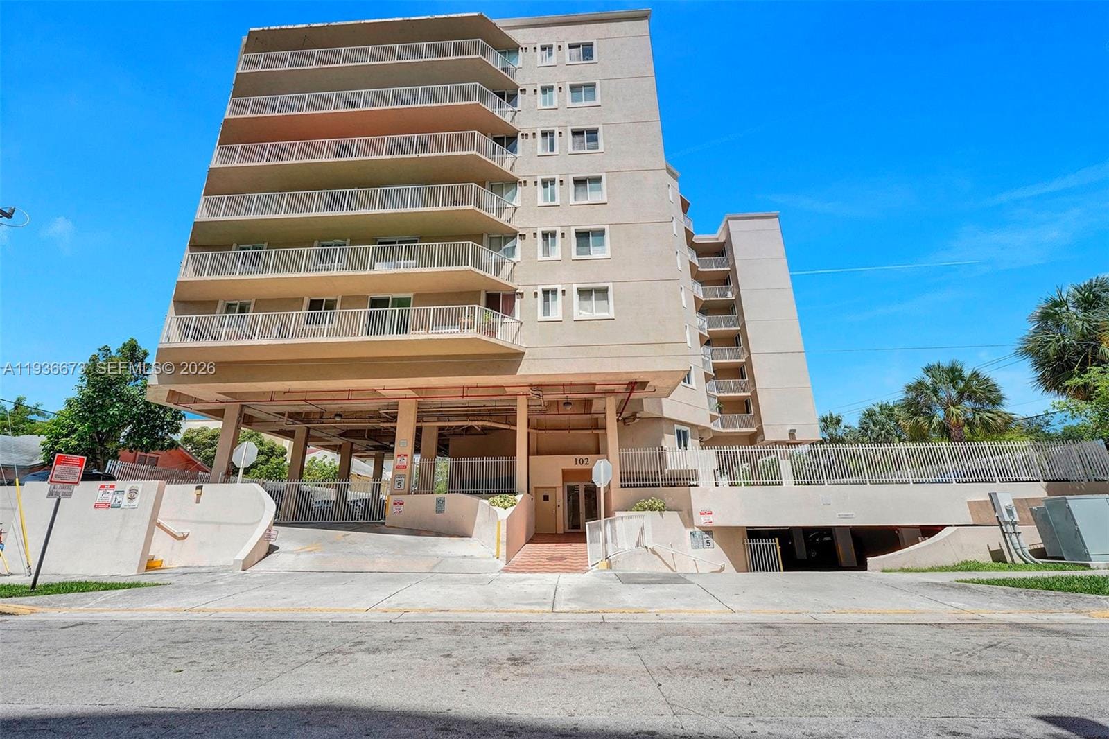 102 SW 6th Avenue 305, Miami, FL 33130 photo 16