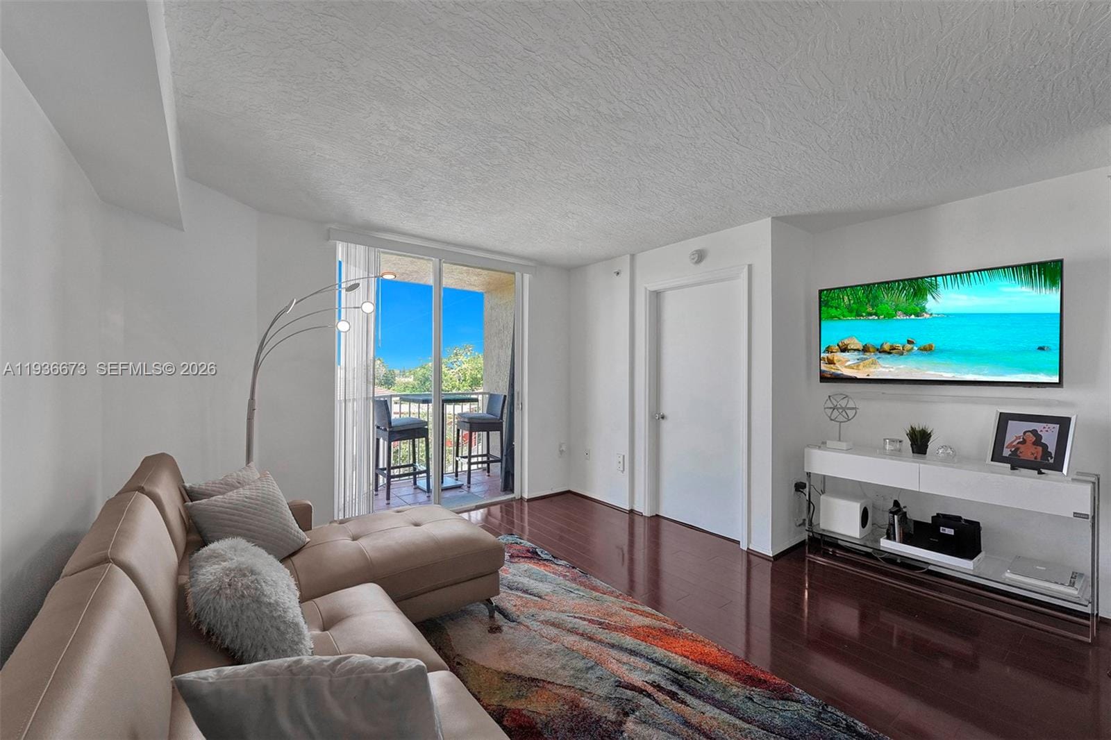 102 SW 6th Avenue 305, Miami, FL 33130 photo 5