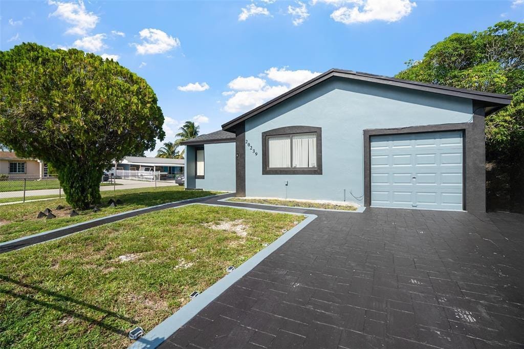 20239 NW 33rd Court — photo 4