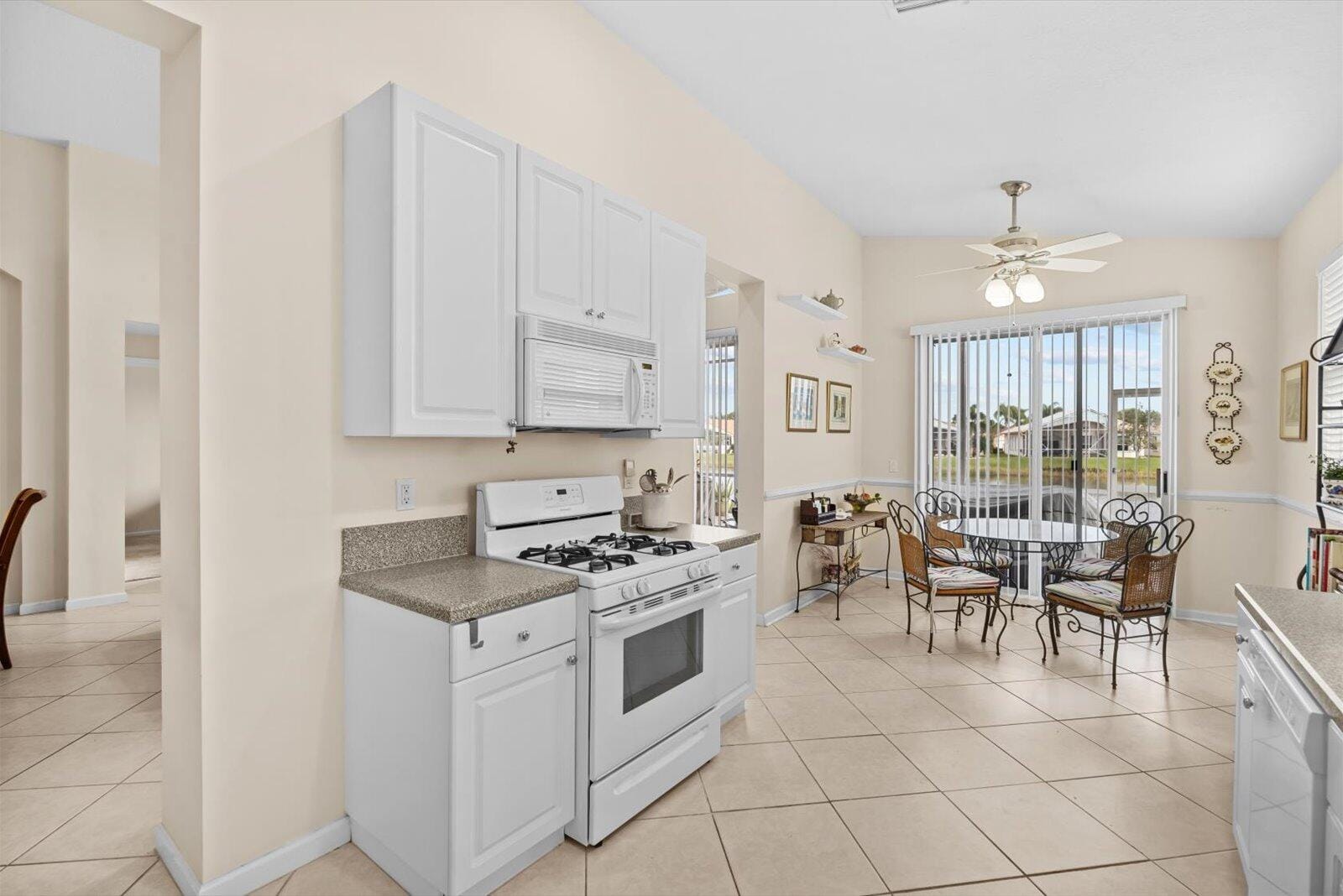 334 NW Springview Loop, Port St. Lucie, FL 34986 photo 17