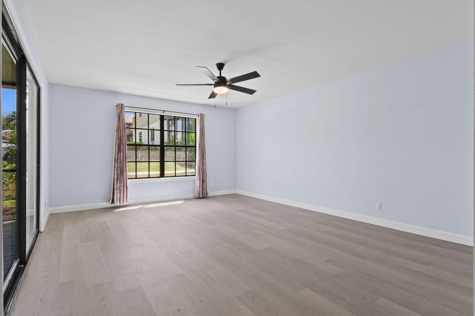 7471 SE Jamestown Terrace — photo 12