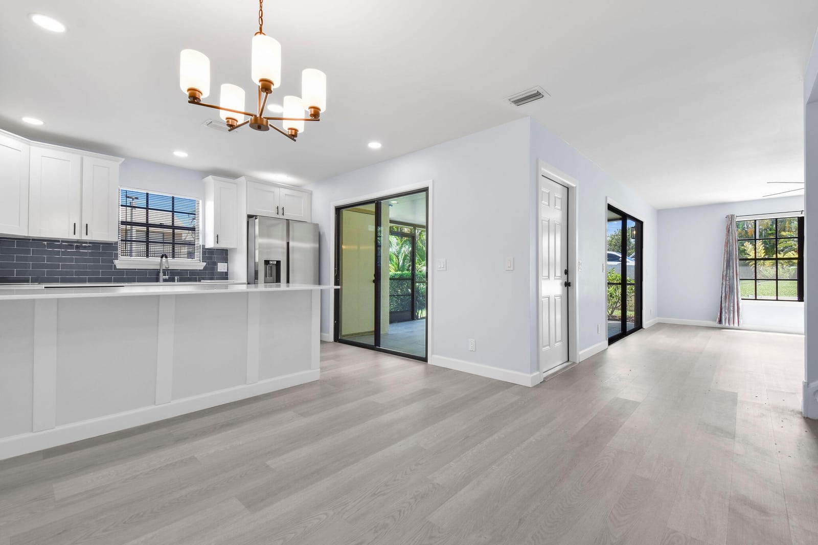 7471 SE Jamestown Terrace — photo 6