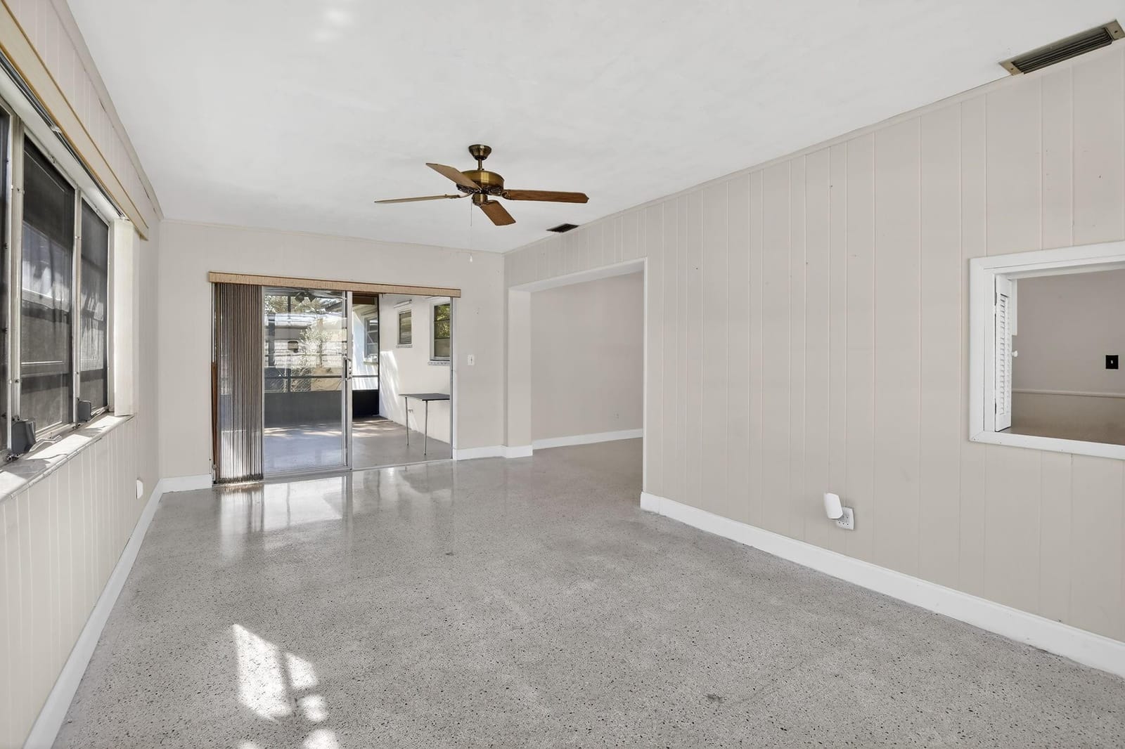 121 NW 77th Way, Pembroke Pines, FL 33024 photo 16