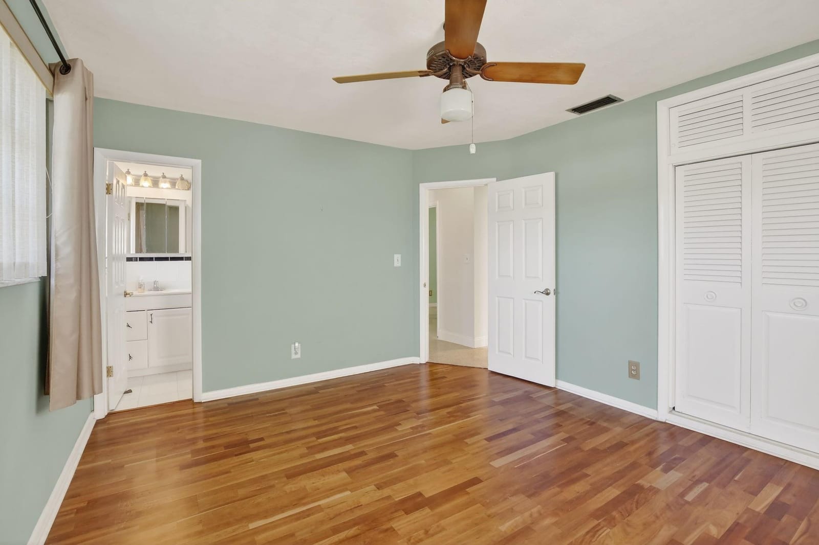 121 NW 77th Way, Pembroke Pines, FL 33024 photo 20