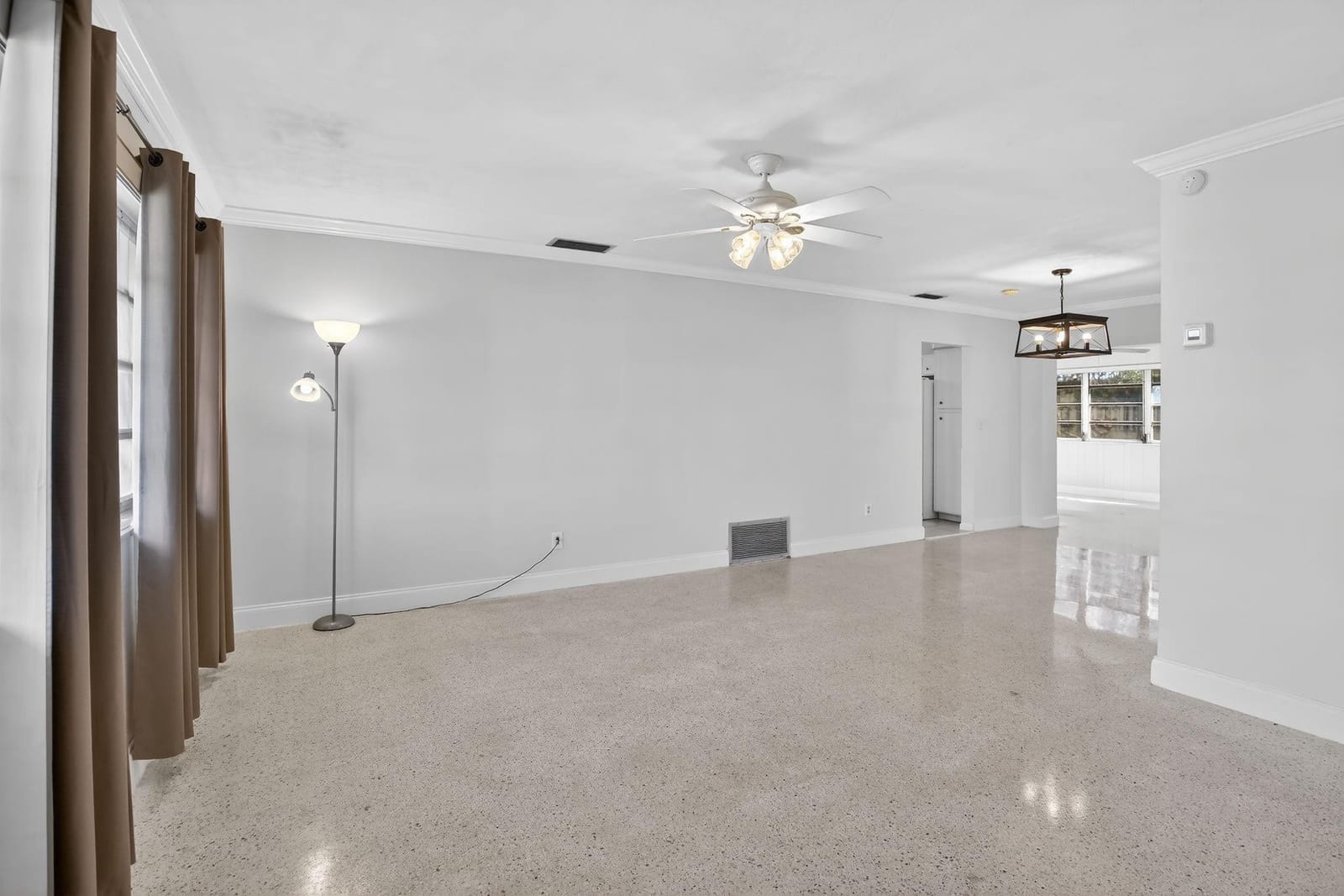 121 NW 77th Way, Pembroke Pines, FL 33024 photo 3