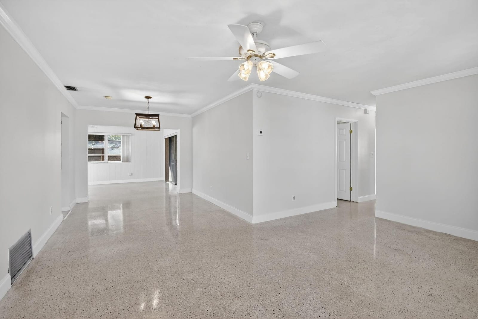 121 NW 77th Way, Pembroke Pines, FL 33024 photo 6