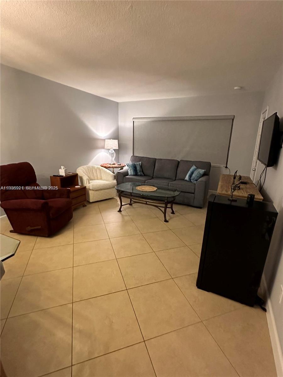 1481 S Ocean Boulevard 102E, Lauderdale-By-The-Sea, FL 33062, Lauderdale By The Sea