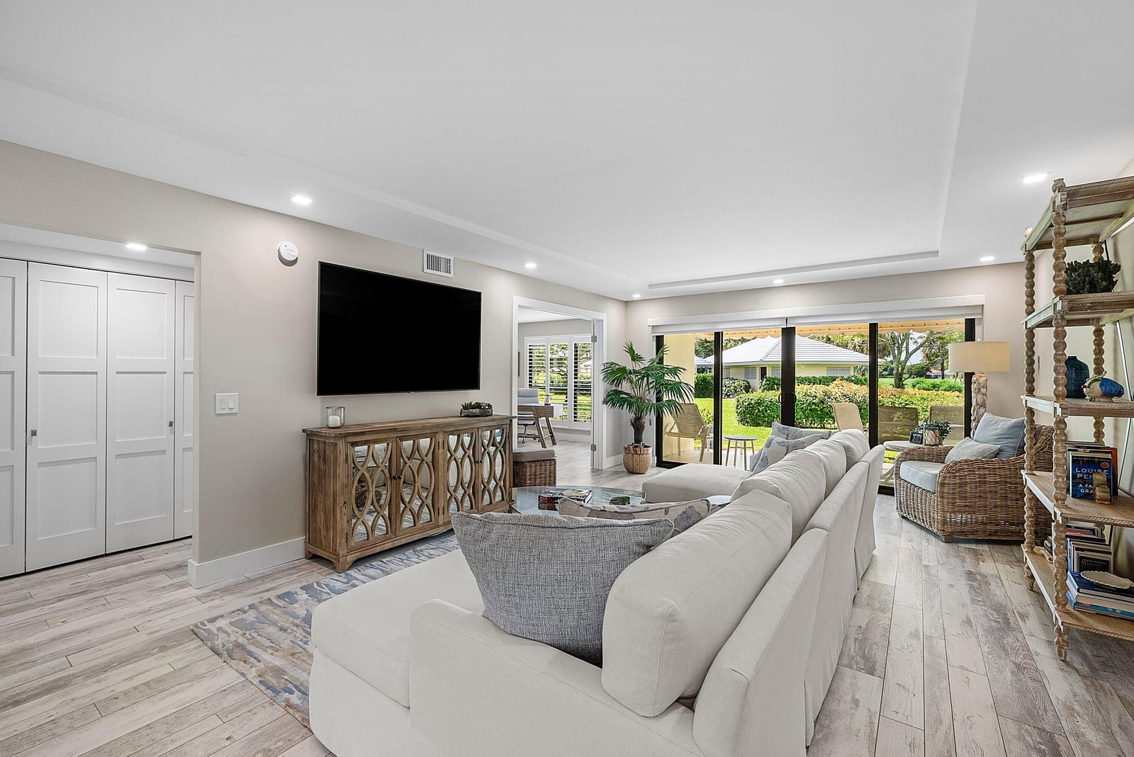 3709 Quail Ridge Drive Bobwhite B, Boynton Beach, FL 33436 photo 8