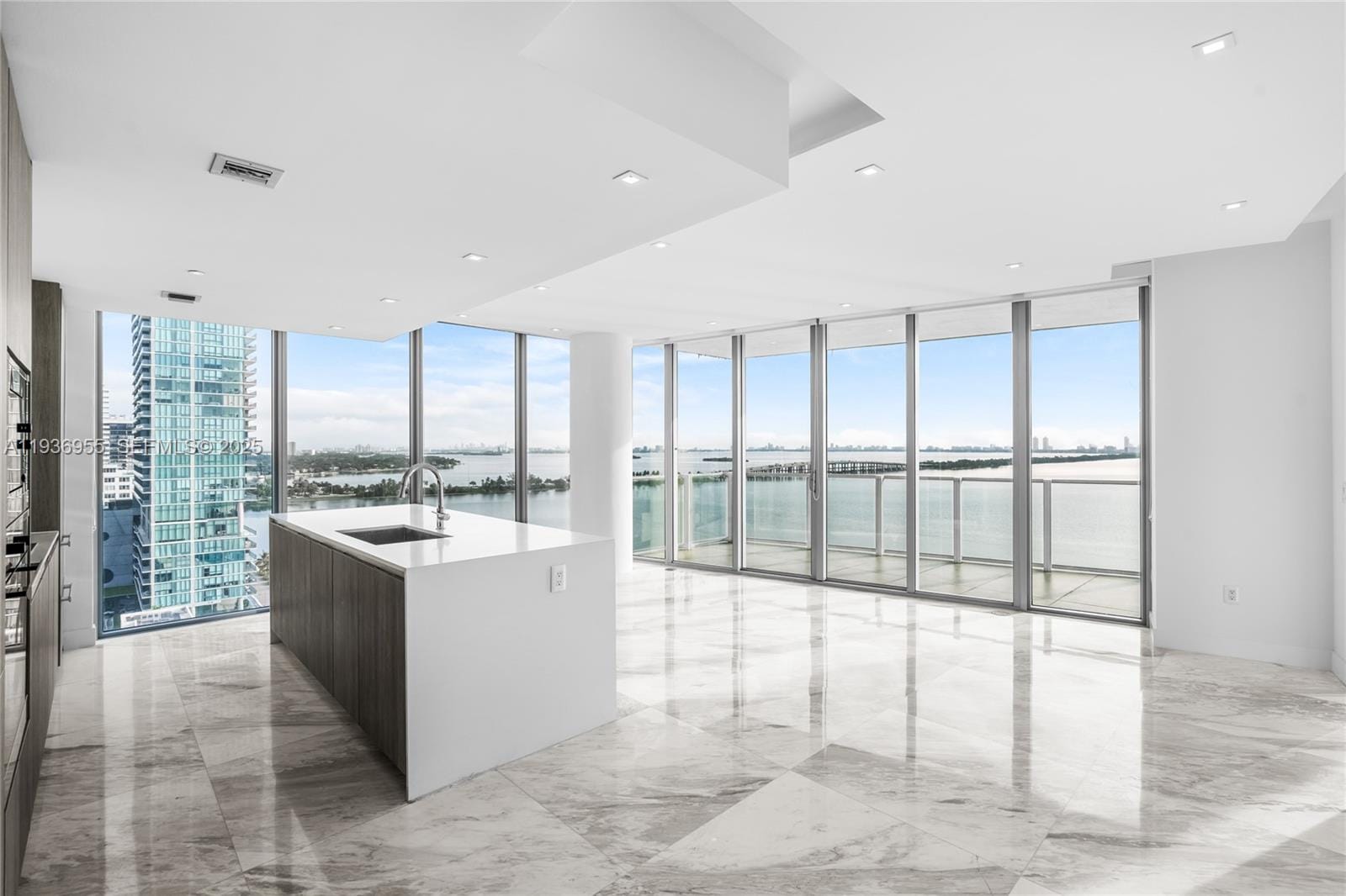 2900 NE 7th Avenue 1402, Miami, FL 33137 photo 1