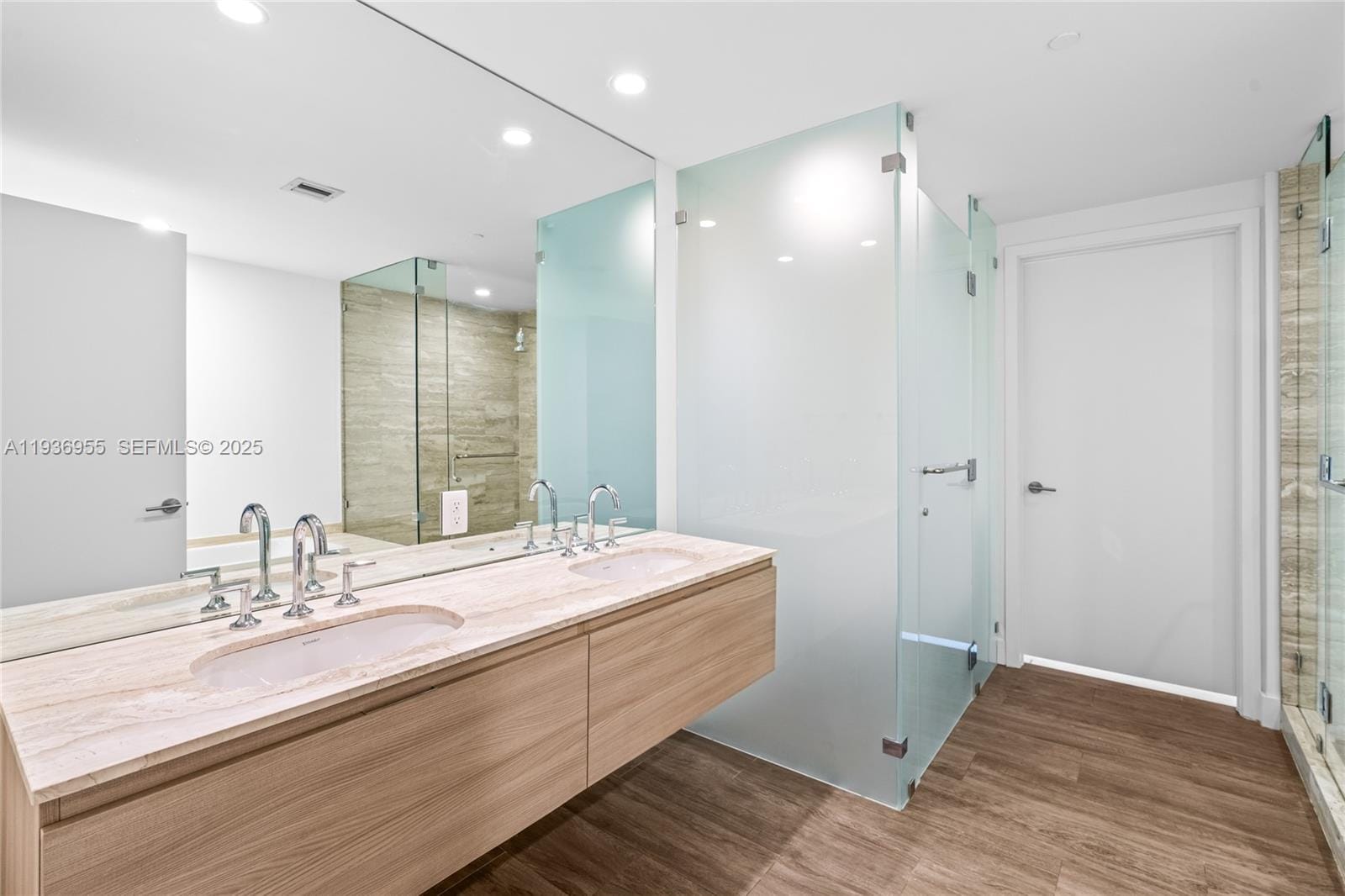 2900 NE 7th Avenue 1402, Miami, FL 33137 photo 21