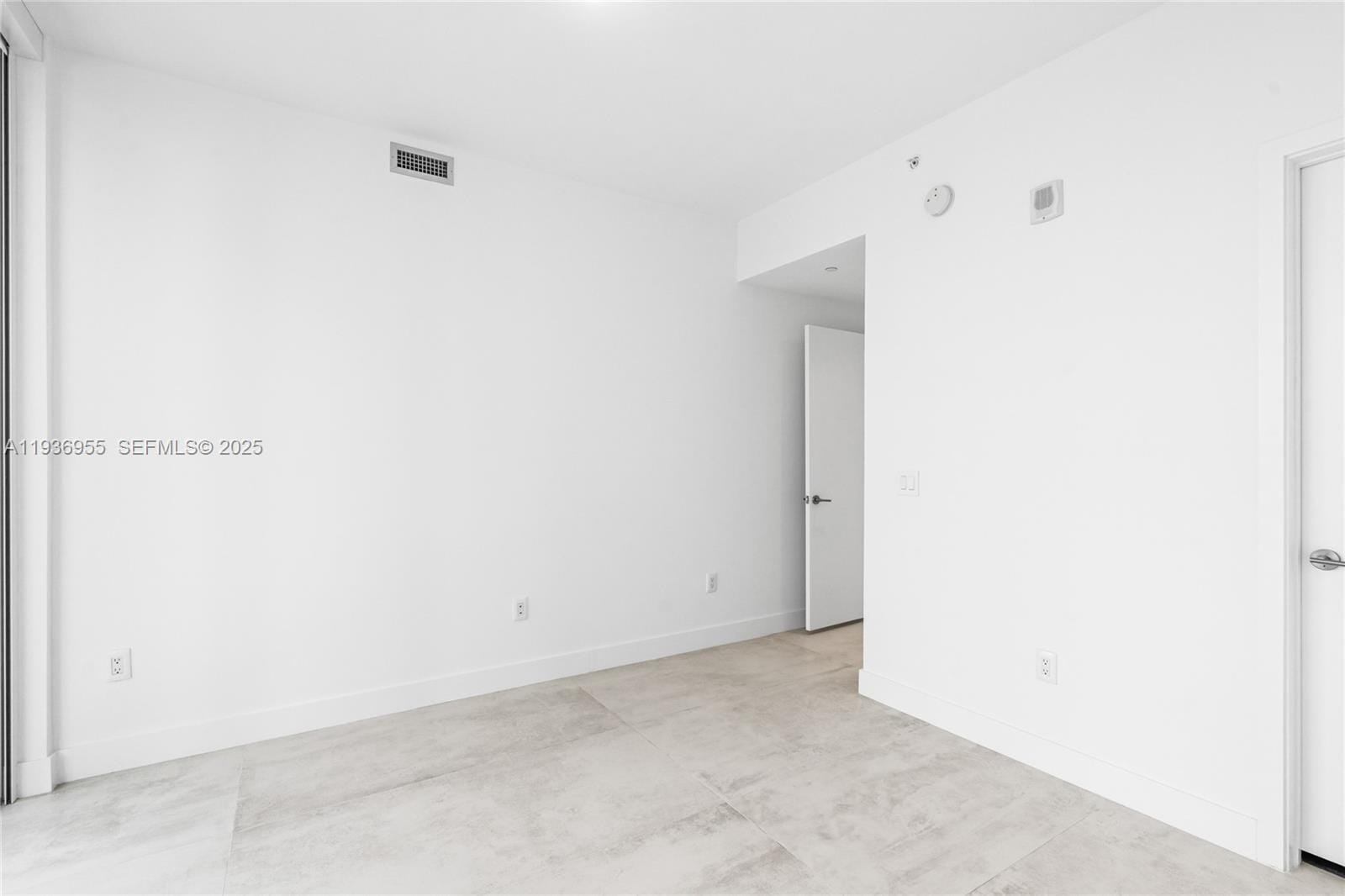 2900 NE 7th Avenue 1402, Miami, FL 33137 photo 30