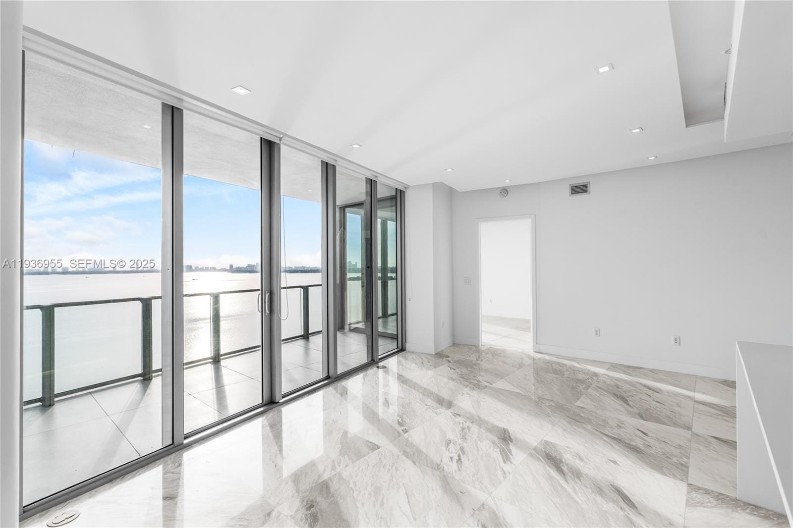 2900 NE 7th Avenue 1402, Miami, FL 33137 photo 9