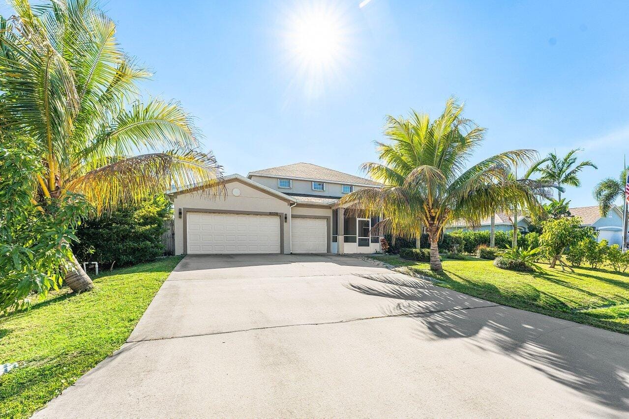 1842 SW Lofgren Avenue, Port St. Lucie, FL 34953