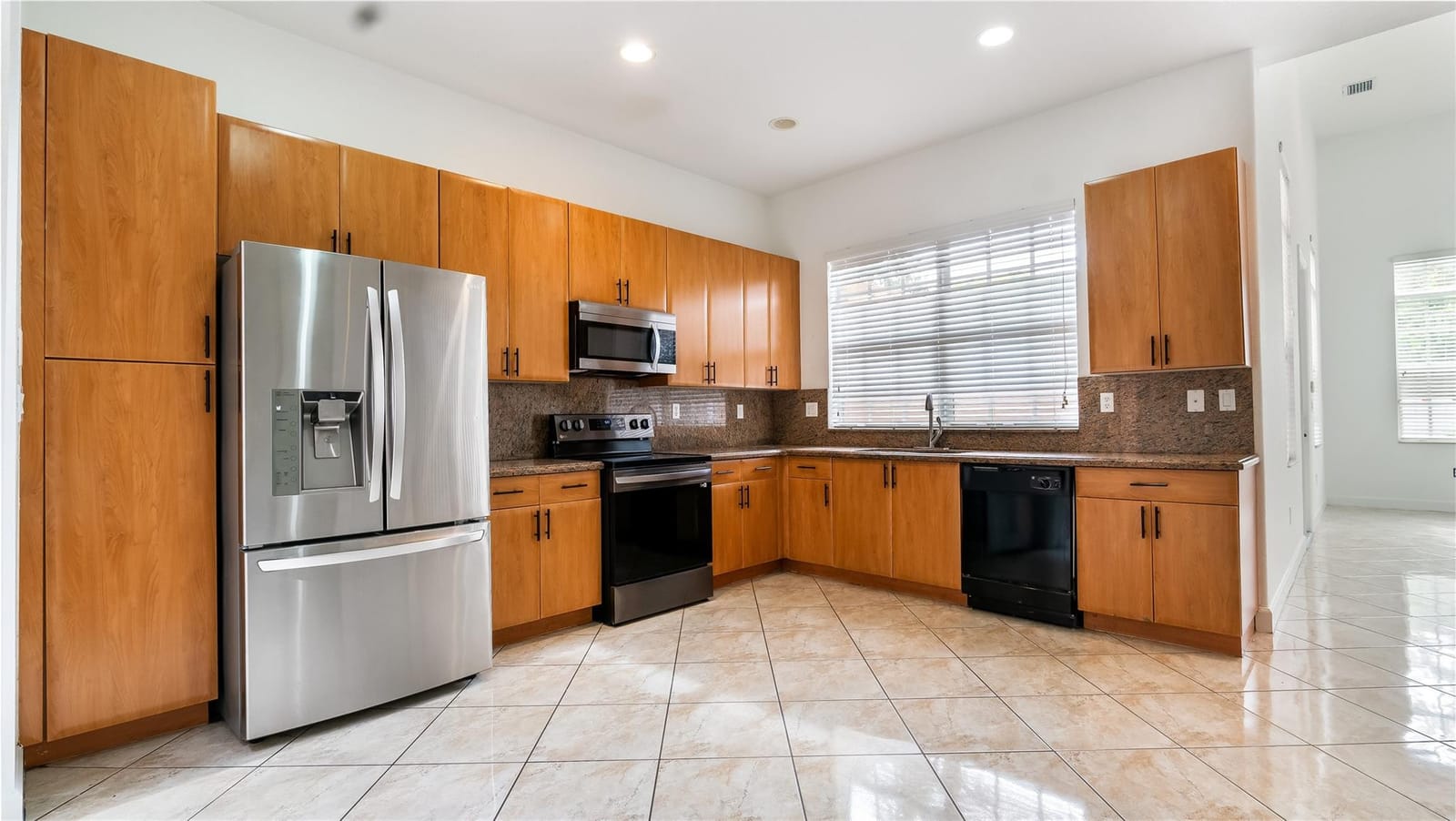 1061 SW 147th Terrace — photo 11