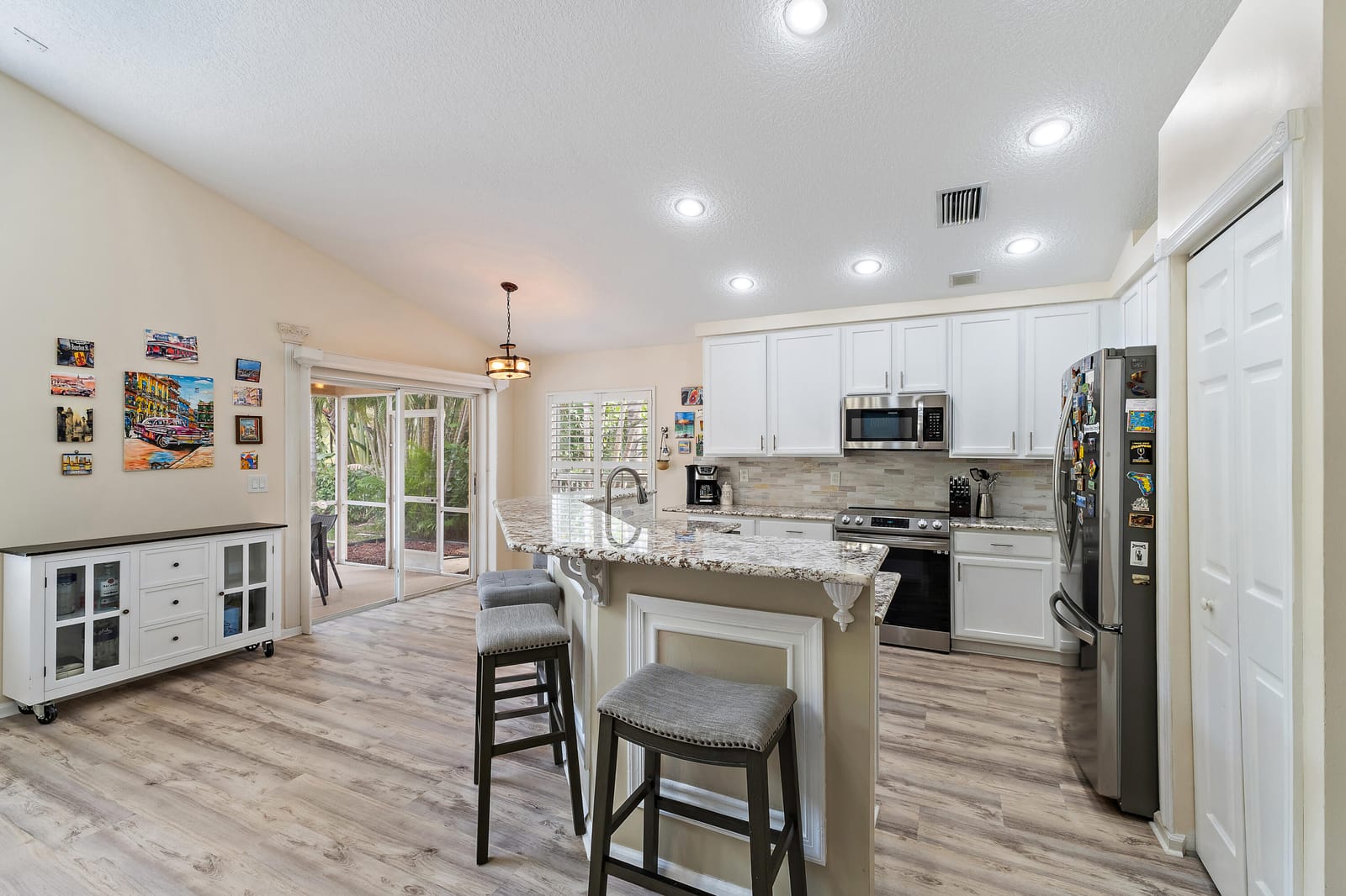 938 SE Westminster Place, Stuart, FL 34997 photo 5