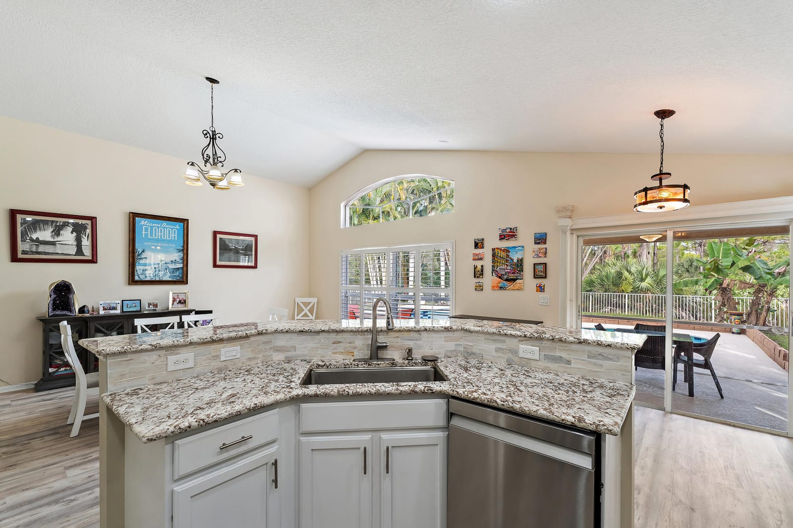 938 SE Westminster Place, Stuart, FL 34997 photo 8