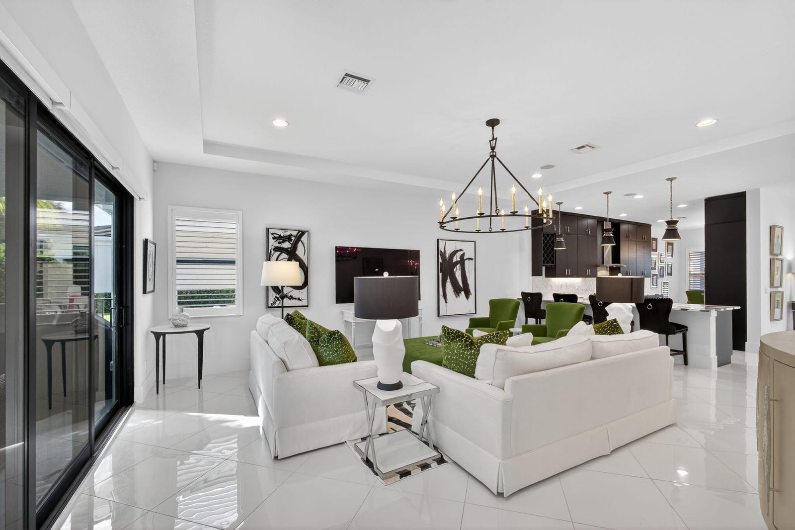 5630 Delacroix Terrace — photo 8