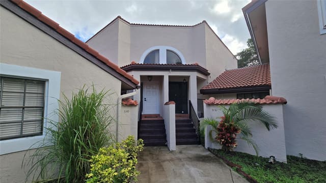 9149 W Sunrise Boulevard 9149, sold in Lakeview Courts At Jacara, Plantation, FL