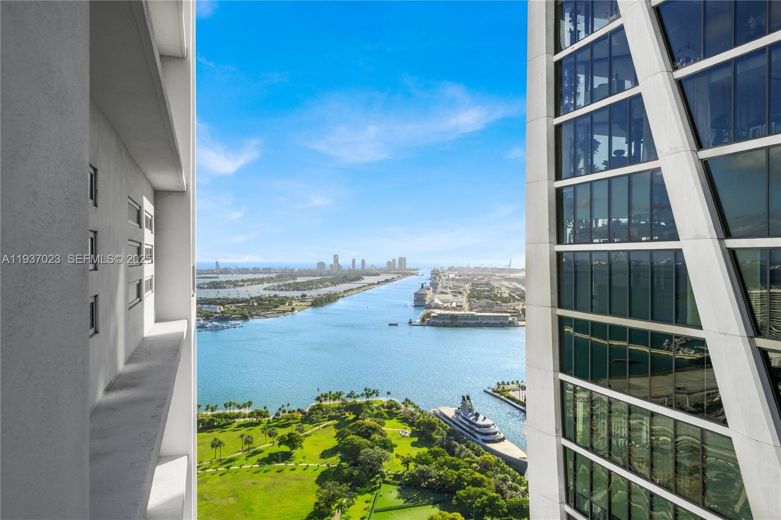 1040 Biscayne Boulevard 4108, Miami, FL 33132 photo 13