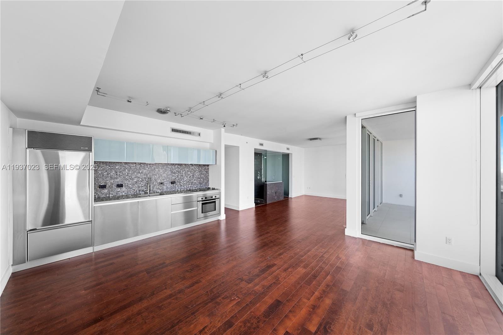 1040 Biscayne Boulevard 4108, Miami, FL 33132 photo 14