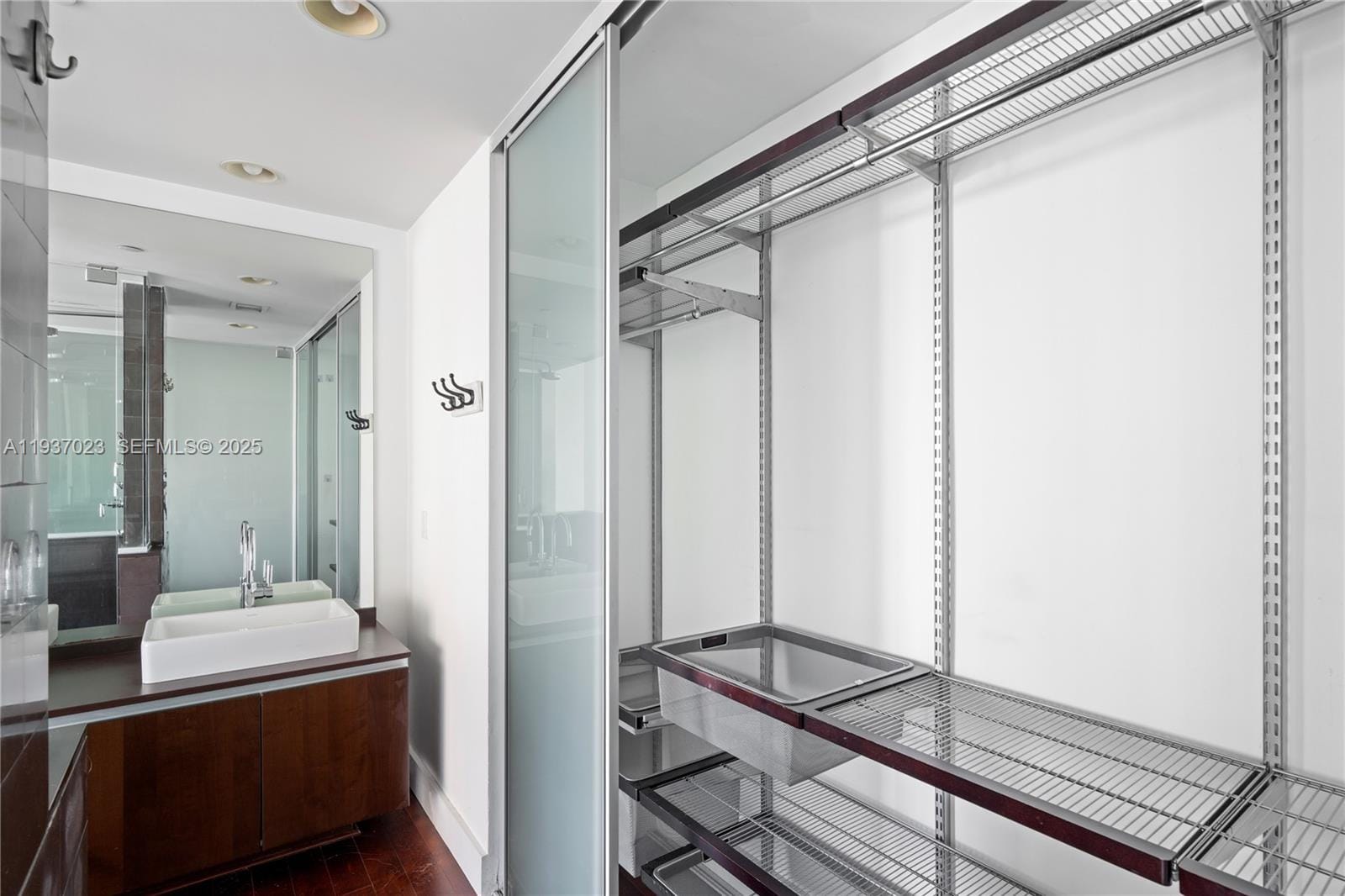 1040 Biscayne Boulevard 4108 — photo 3