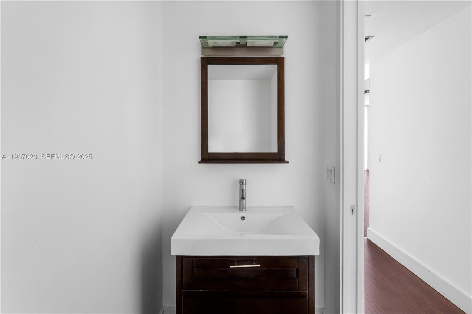 1040 Biscayne Boulevard 4108 — photo 4