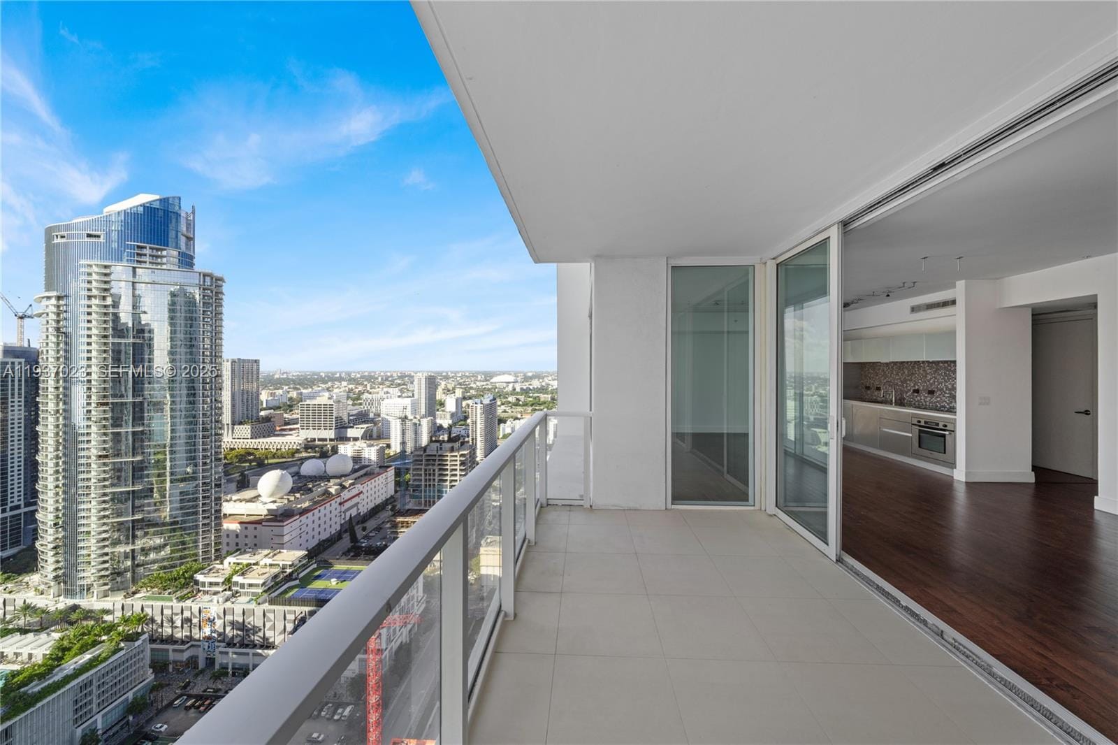 1040 Biscayne Boulevard 4108 — photo 10