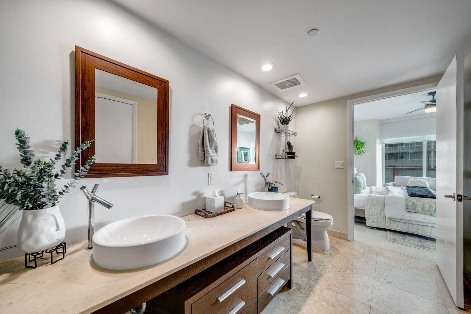 475 Brickell Avenue 4611, Miami, FL 33131 photo 17