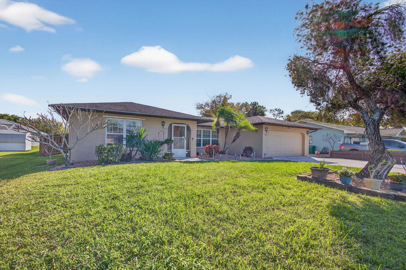 5216 Palm Drive, Fort Pierce, FL 34982