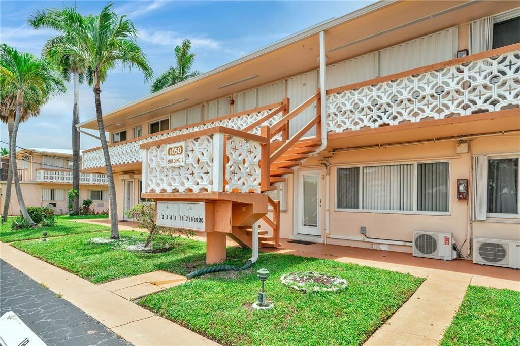 1050 SW 11th Street 1L — photo 2