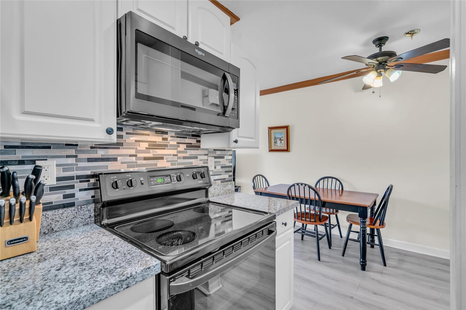 1050 SW 11th Street 1L — photo 5