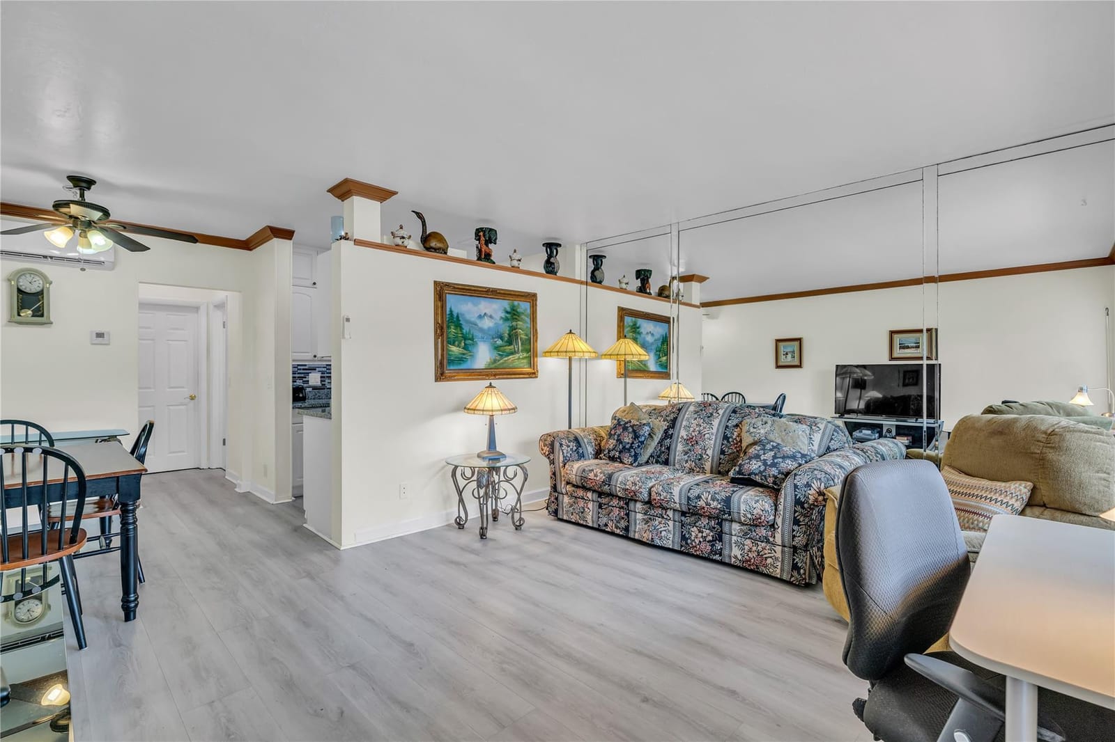 1050 SW 11th Street 1L — photo 6
