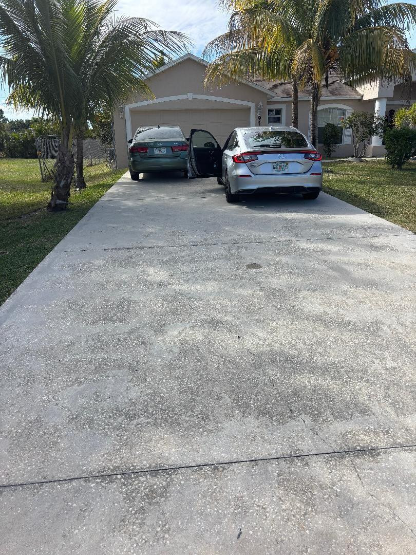 944 SW Del Rio Boulevard, Port St. Lucie, FL 34953, Port St Lucie