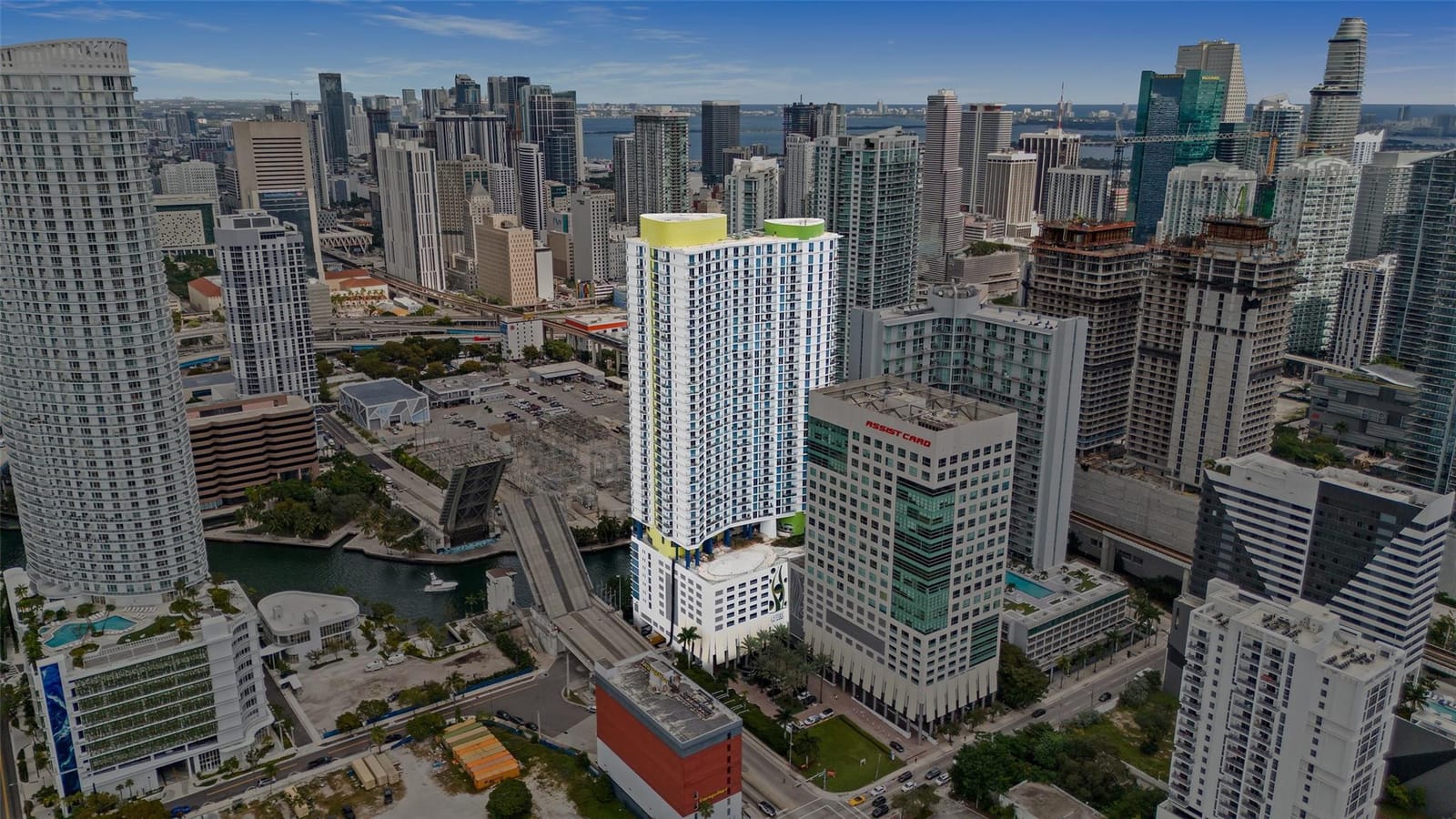 185 SW 7th Street 4403, Miami, FL 33130 photo 12