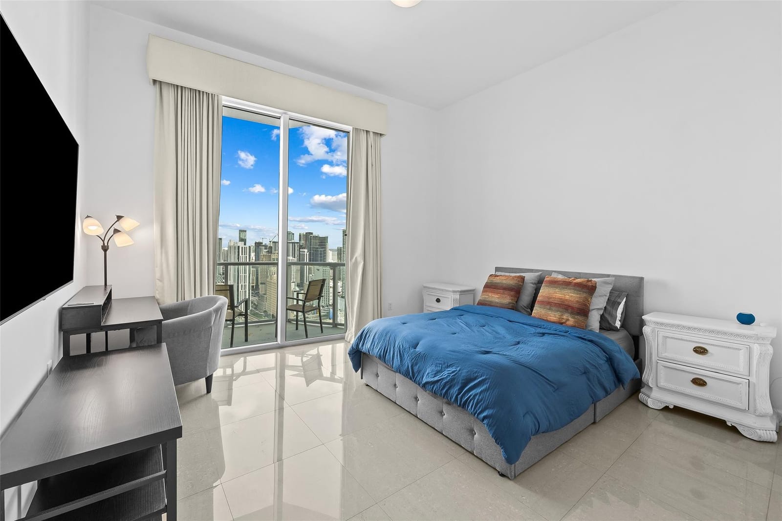 185 SW 7th Street 4403, Miami, FL 33130 photo 16