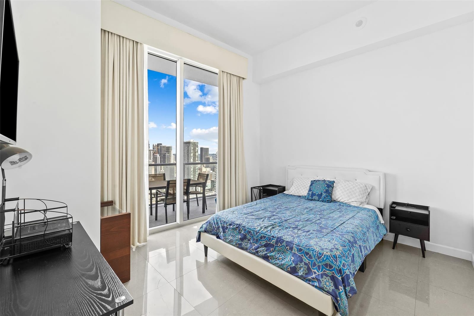 185 SW 7th Street 4403, Miami, FL 33130 photo 20