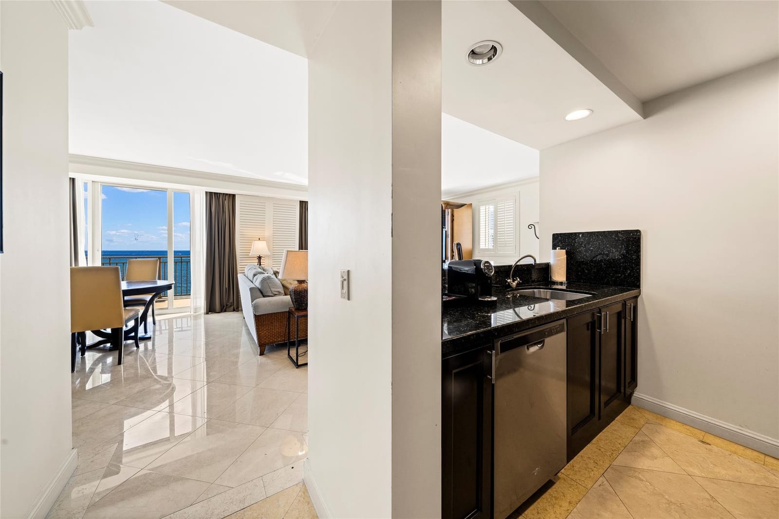 601 N Ft Lauderdale Bch Boulevard 1008 — photo 5