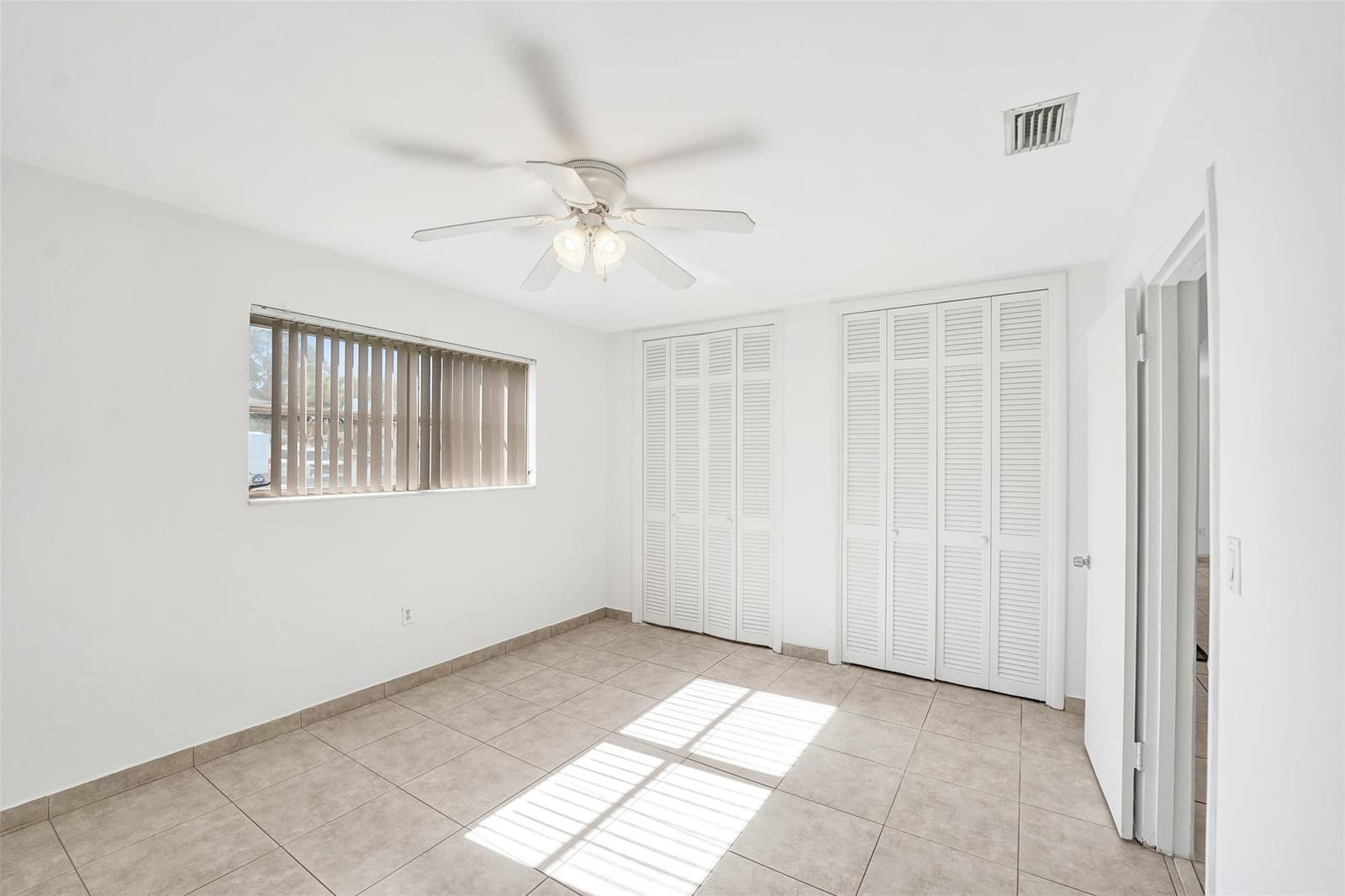 8211 NW 10th Street, Pembroke Pines, FL 33024 photo 17