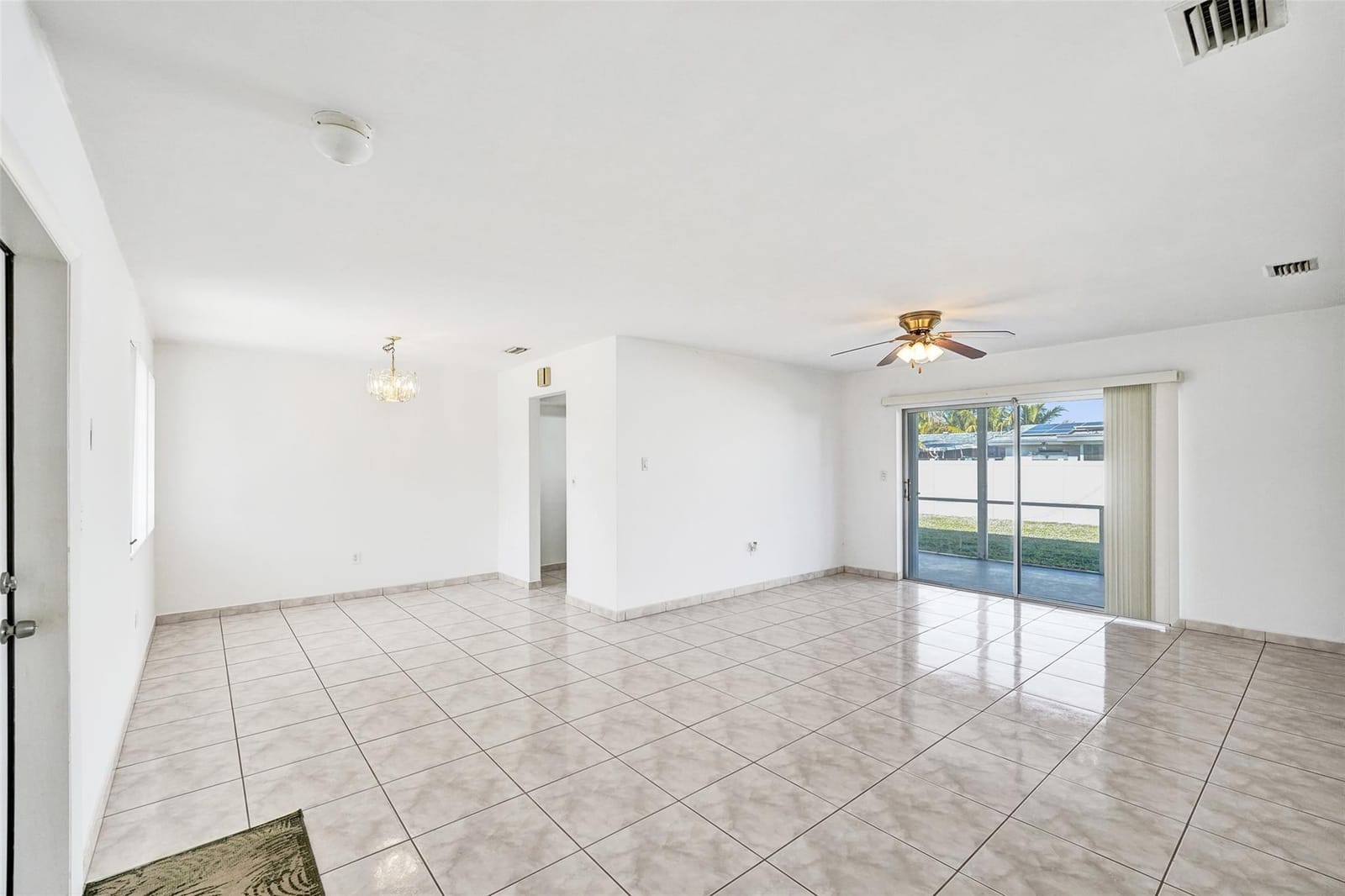 8211 NW 10th Street — photo 6