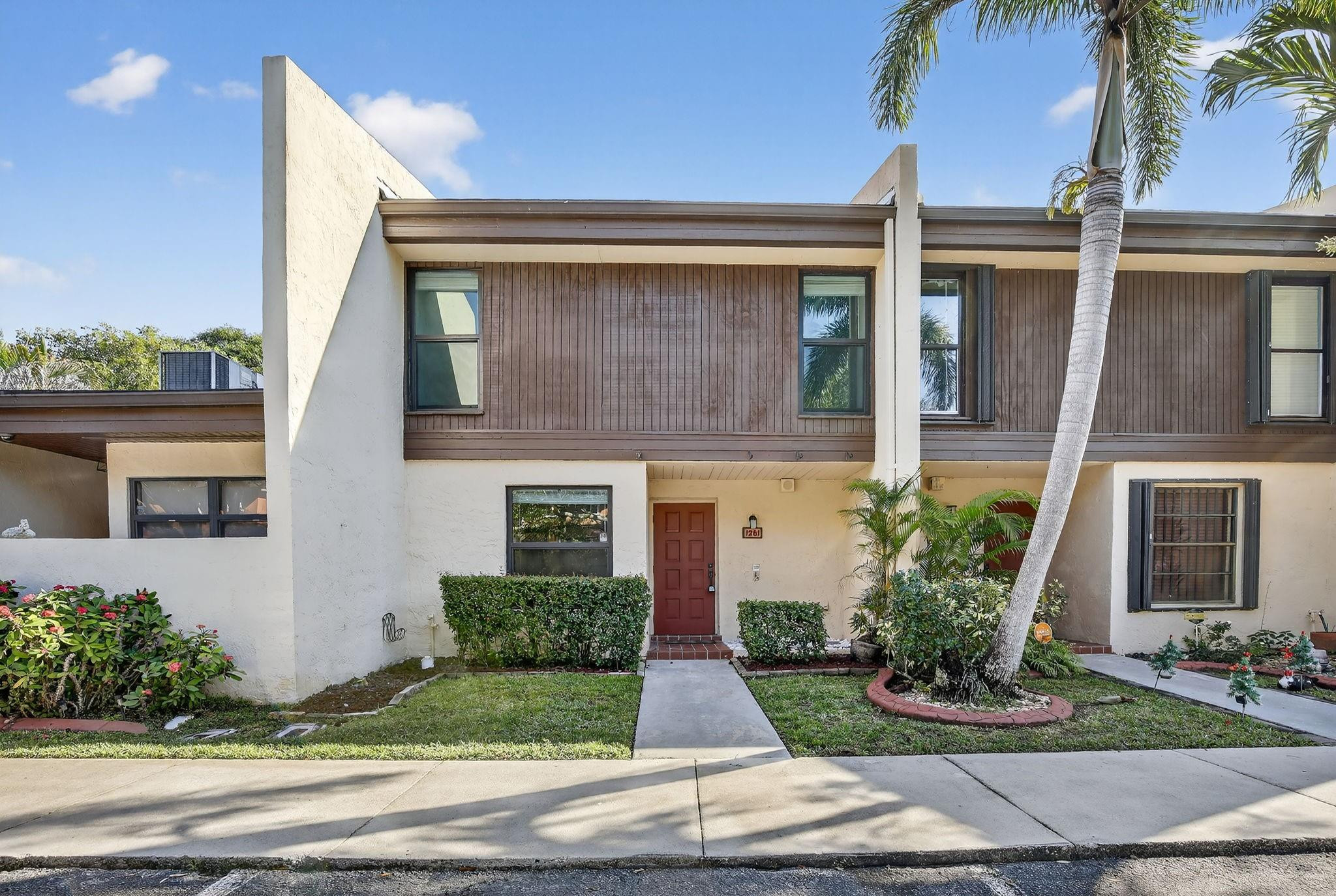 1261 NW 99th Terrace 47, Pembroke Pines, FL 33024, Pembroke Pines