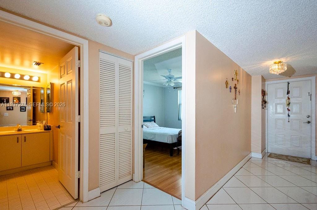 2601 N Nob Hill Road 402 — photo 11