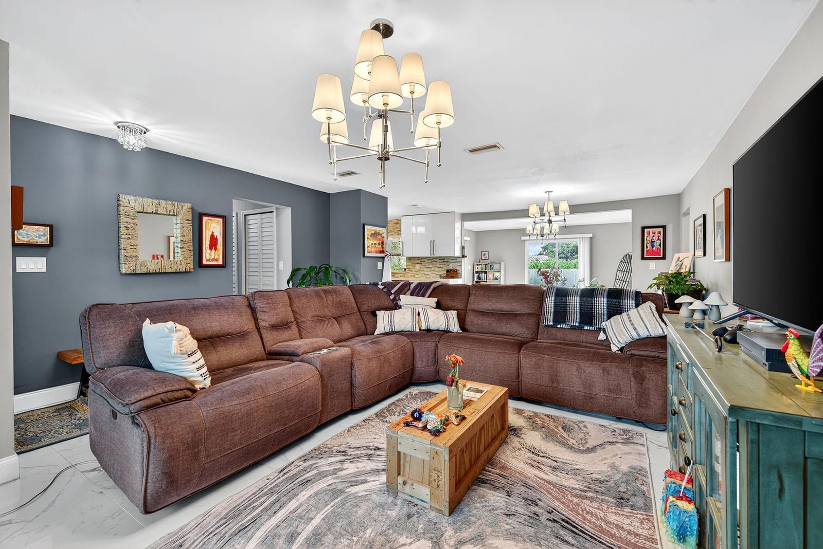 10775 NW 40th Street — photo 7