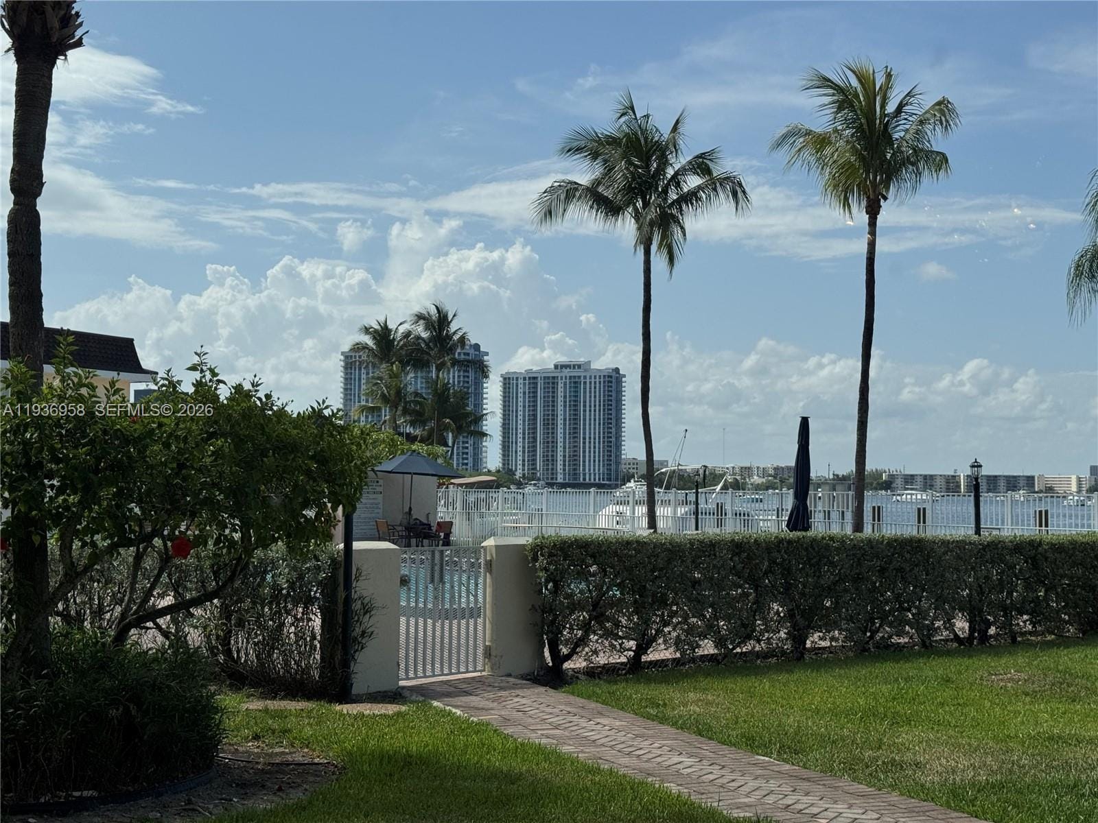 2821 N Miami Beach Boulevard 5P, North Miami Beach, FL 33160 photo 25