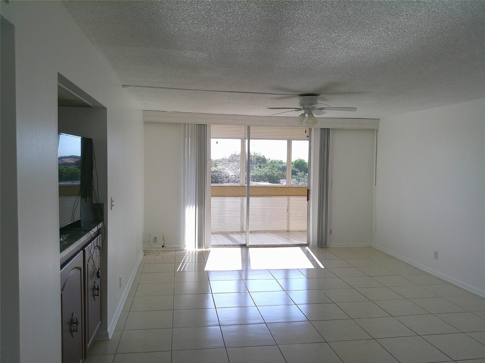 403 NW 68th Avenue 519 — photo 10