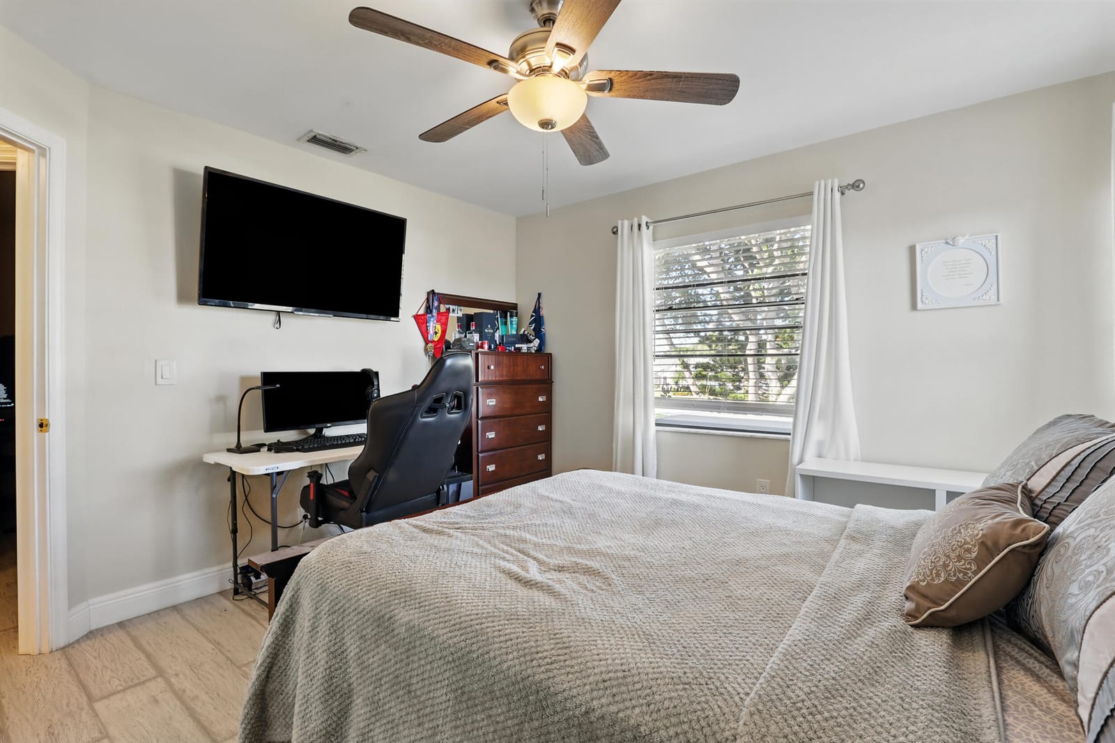 4491 Willow Pond Road Apt B, West Palm Beach, FL 33417 photo 24