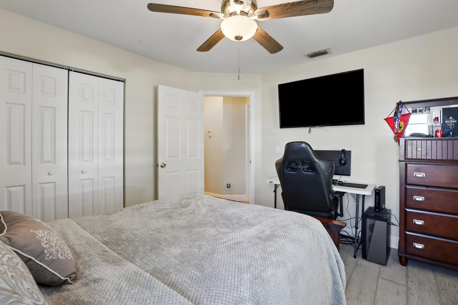 4491 Willow Pond Road Apt B, West Palm Beach, FL 33417 photo 25